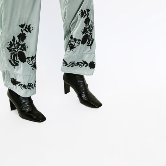NWT Zara Mint Embroidered Velvet Wide Leg Pants - Picture 4 of 6